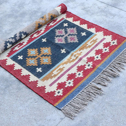 Red White Indian Hand Woven Geometric Dining Hall Wool Jute Rug