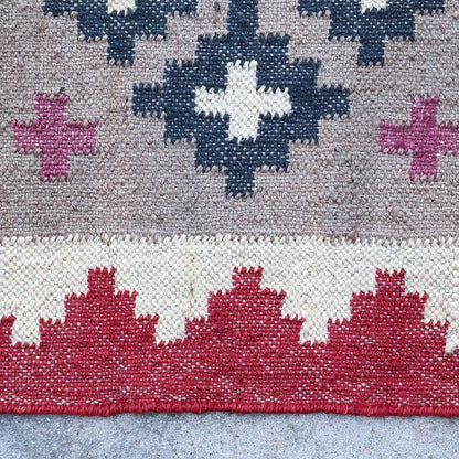 Red White Indian Hand Woven Geometric Dining Hall Wool Jute Rug