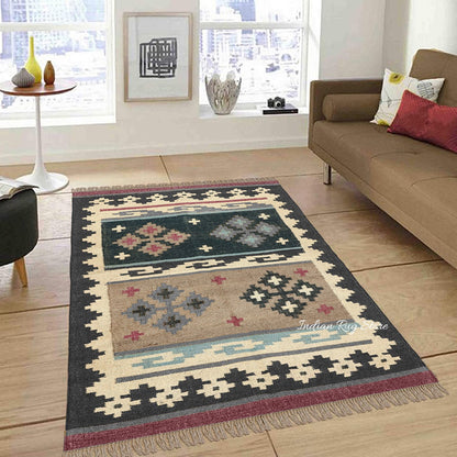 Black Multicolor Hand Woven Geometric Living Area Wool Jute Rug