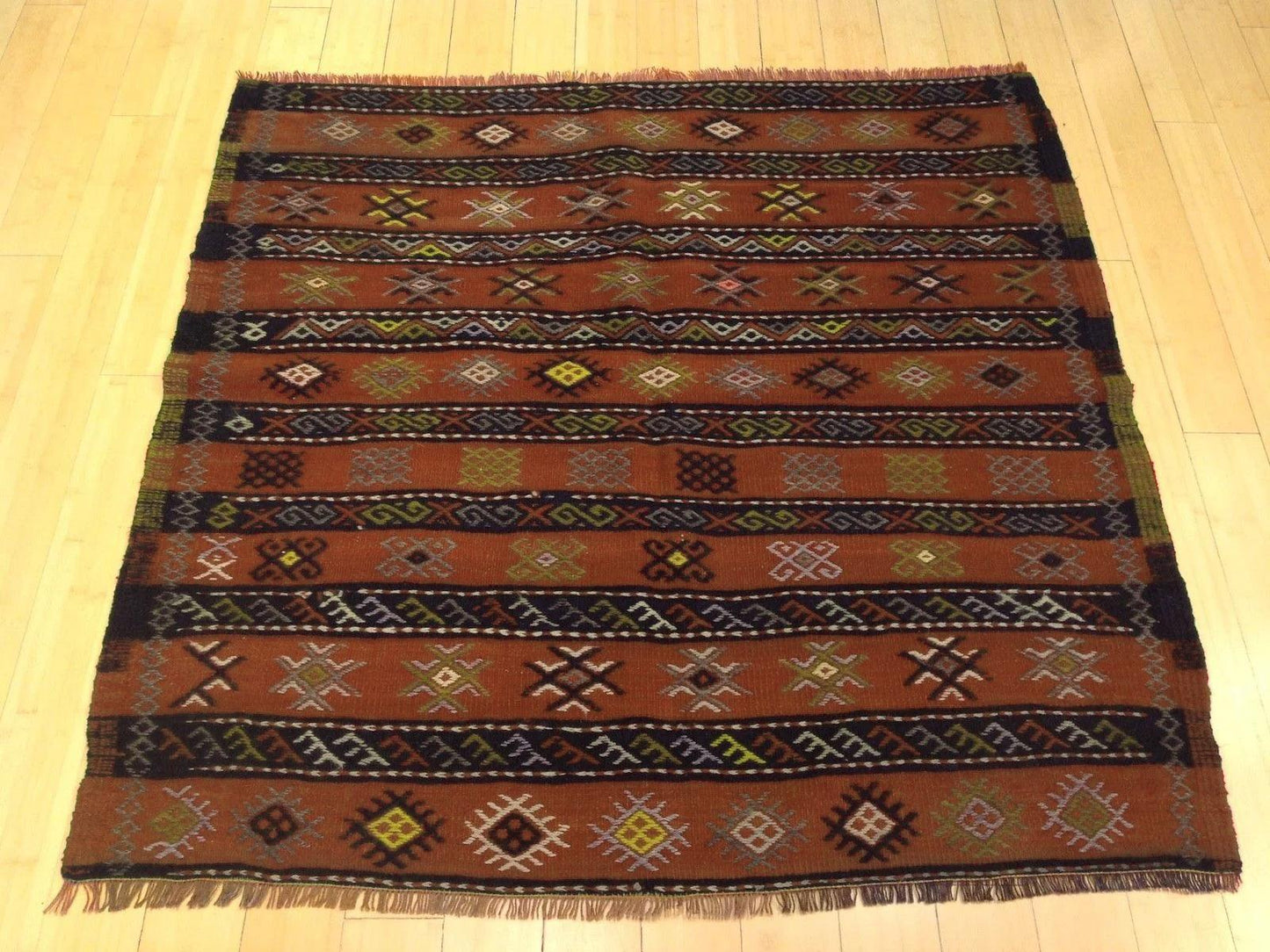 Tappeto Kilim in lana marrone intrecciato a mano per ingresso WK-542