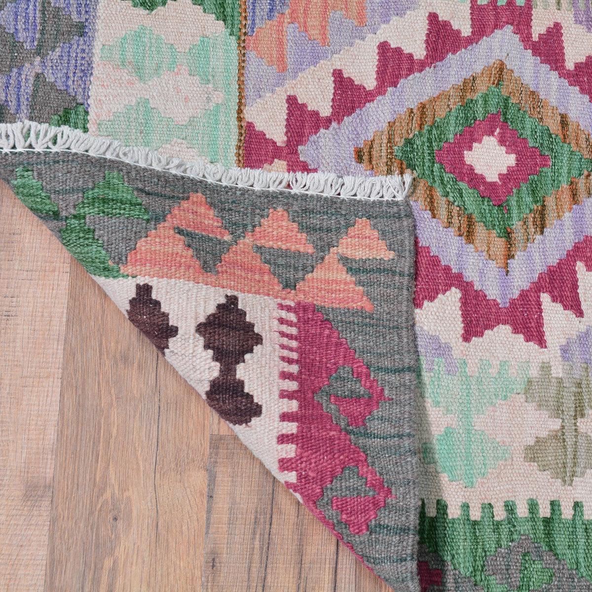 Tappeto Kilim grigio in lana intrecciata a mano per ingresso WK-554