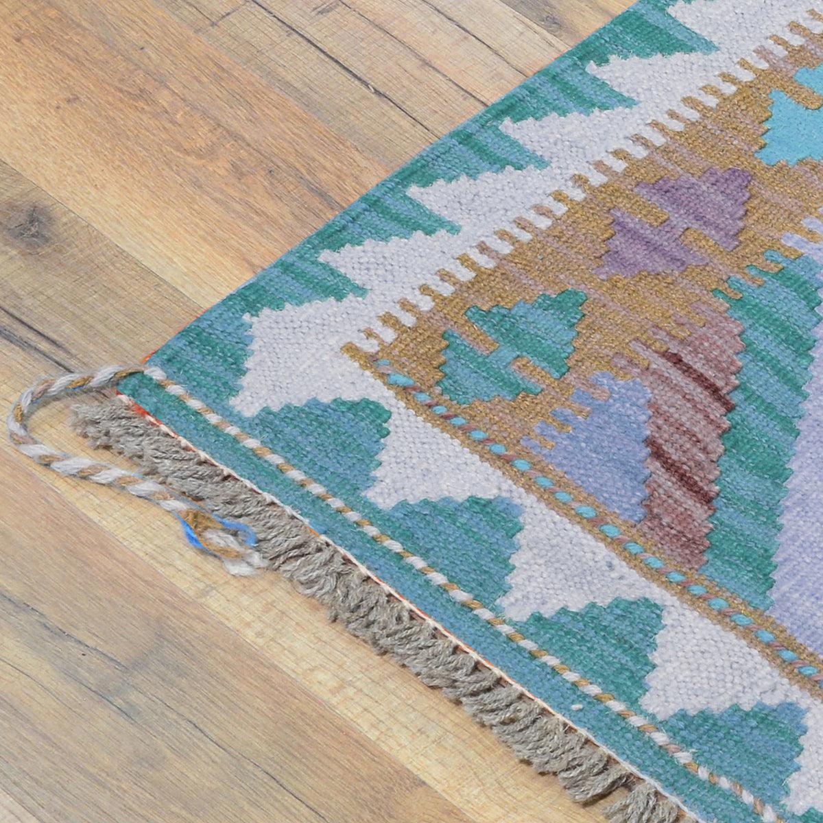 Kilim Area Wool Rug Hand Woven For Living Room WK-555