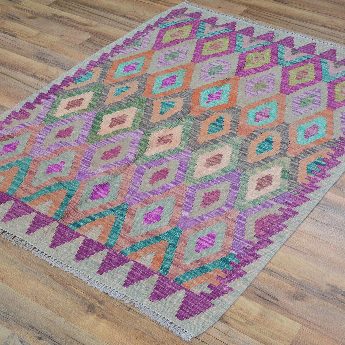 Gray Premium Hand Woven Wool Kilim Rug For Bedroom WK-569