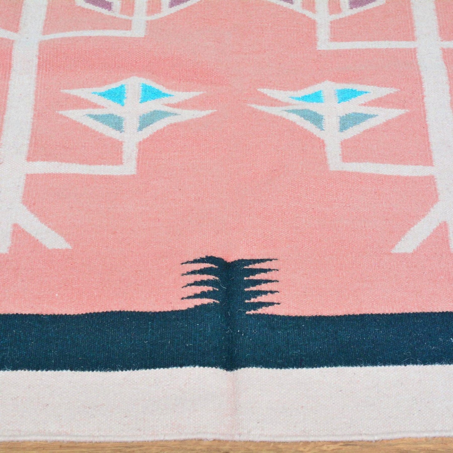 Pink Hand Woven Wool Kilim Area Rug For Bedoom WK-583