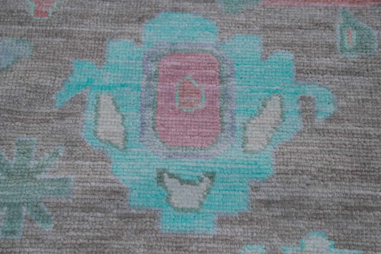 Hand Knotted Multicolor Wool Dining Room Rug