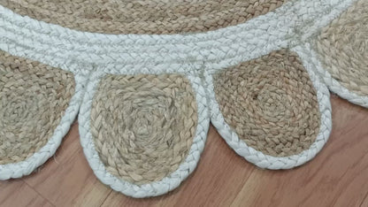 Hand Braided Geometric Beige White Dining Room Jute Rug